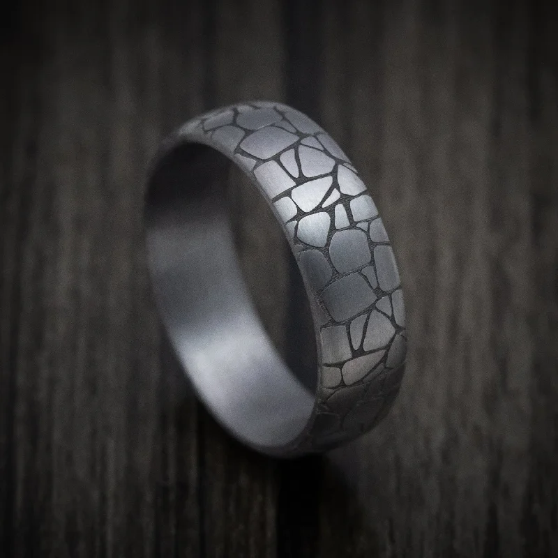 artisan-crafted gold ring-Jute wrap ring-Tantalum Band with Organic Design Pattern Custom Made Men's Ring